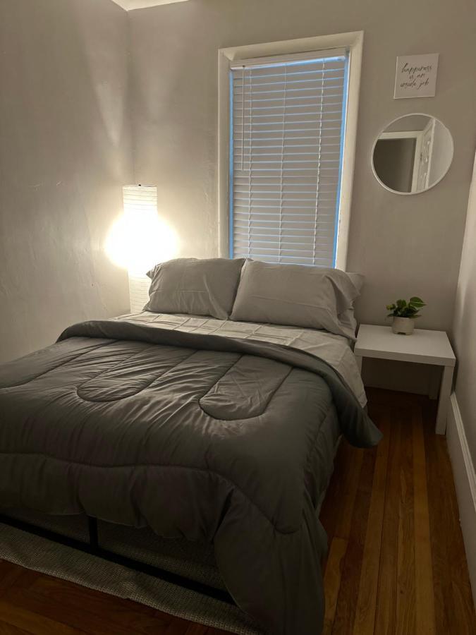 *Cozy, Convenient Boston. Indulge, You Deserve It* Luaran gambar